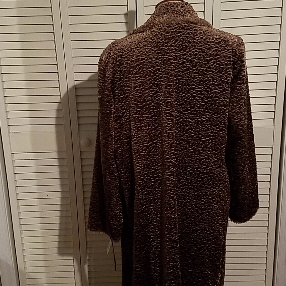 Alpine Studio Coat - Picture 5 of 13